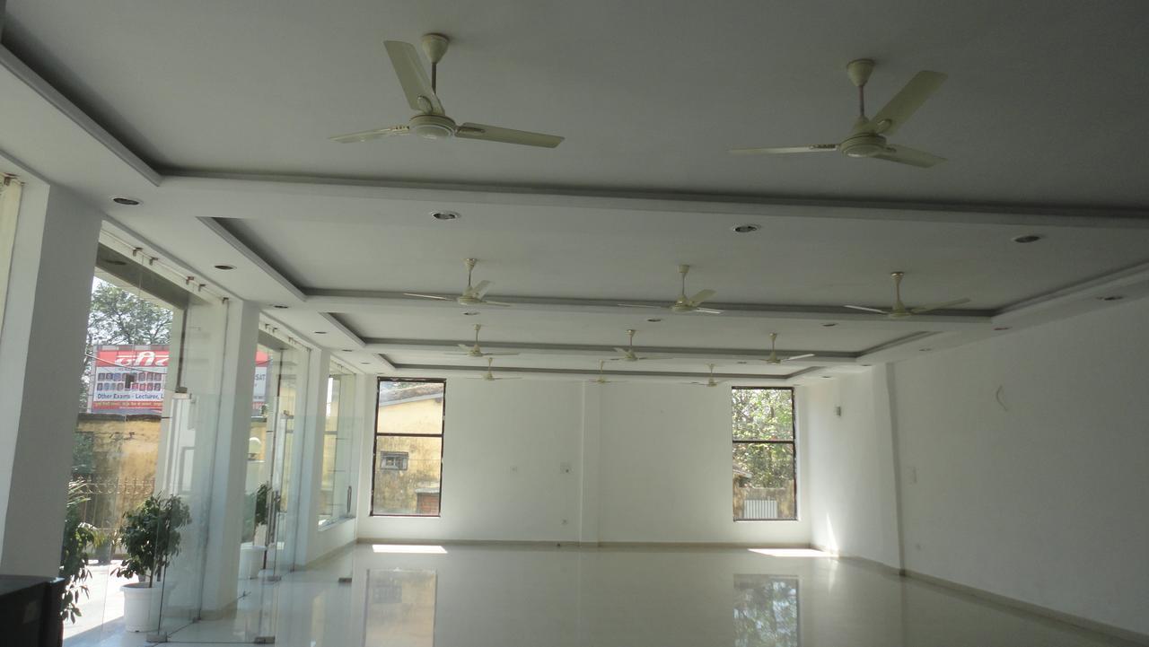 Hotel Satyartha Kathgodam Luaran gambar