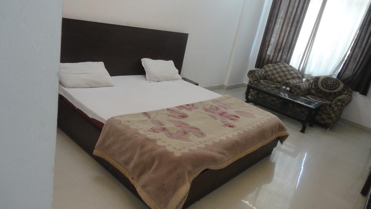 Hotel Satyartha Kathgodam Luaran gambar